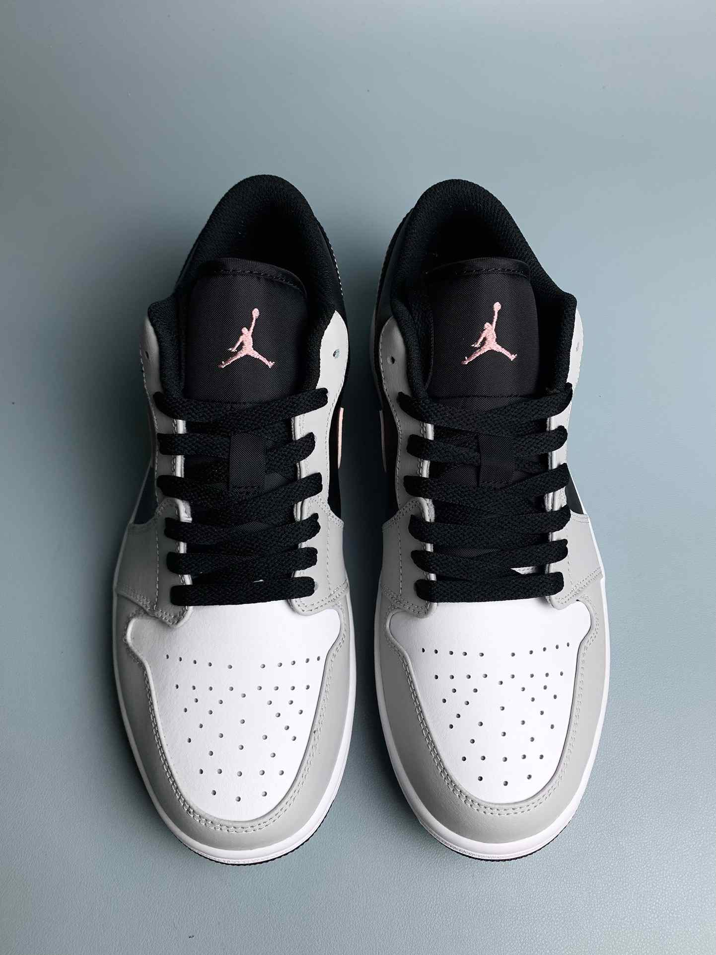 Air Jordan 1 Low 'Shadow Toe' Shoes