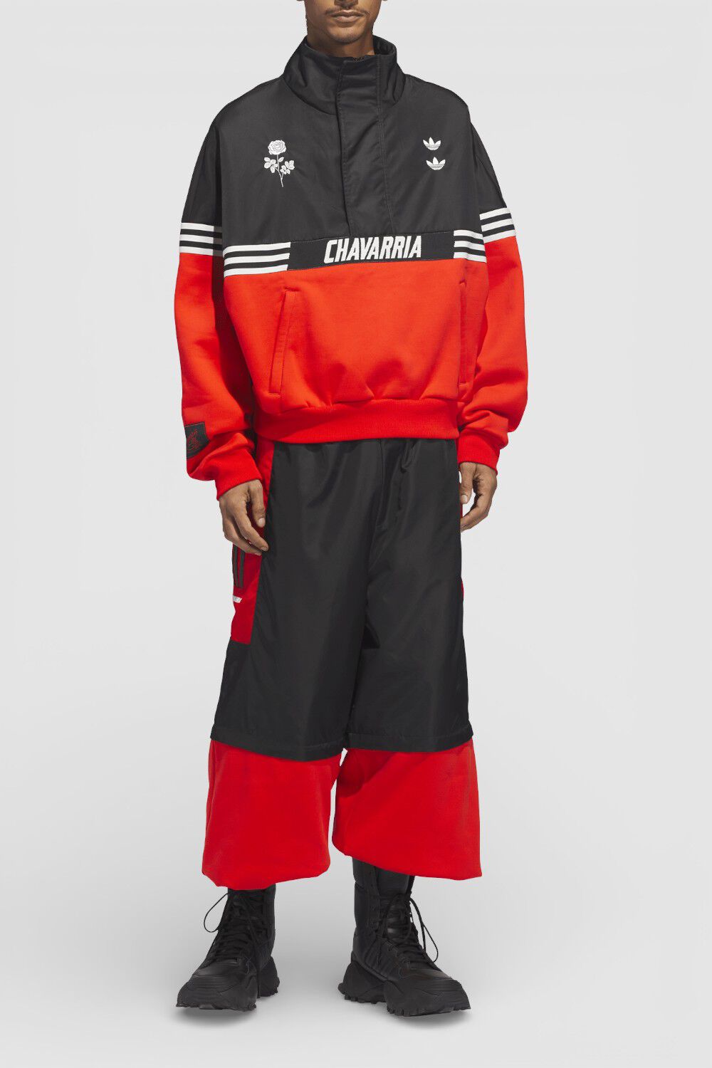ADIDAS ORIGINALS מכנסי ג'וגר אדידס X וילי צ'אווריה