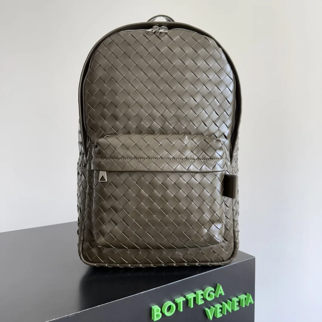 Bottega Veneta Intrecciato Woven Leather Tote Bag product photo from LabelPicks