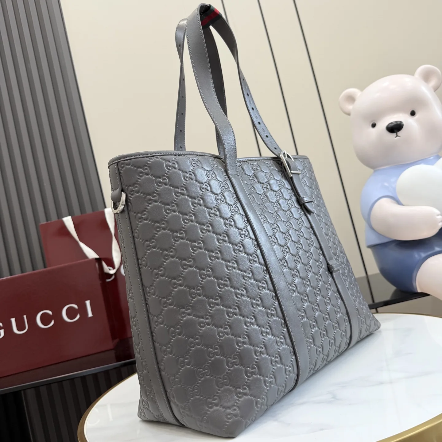 Gucci Smooth Leather Tote Bag product photo from LabelPicks