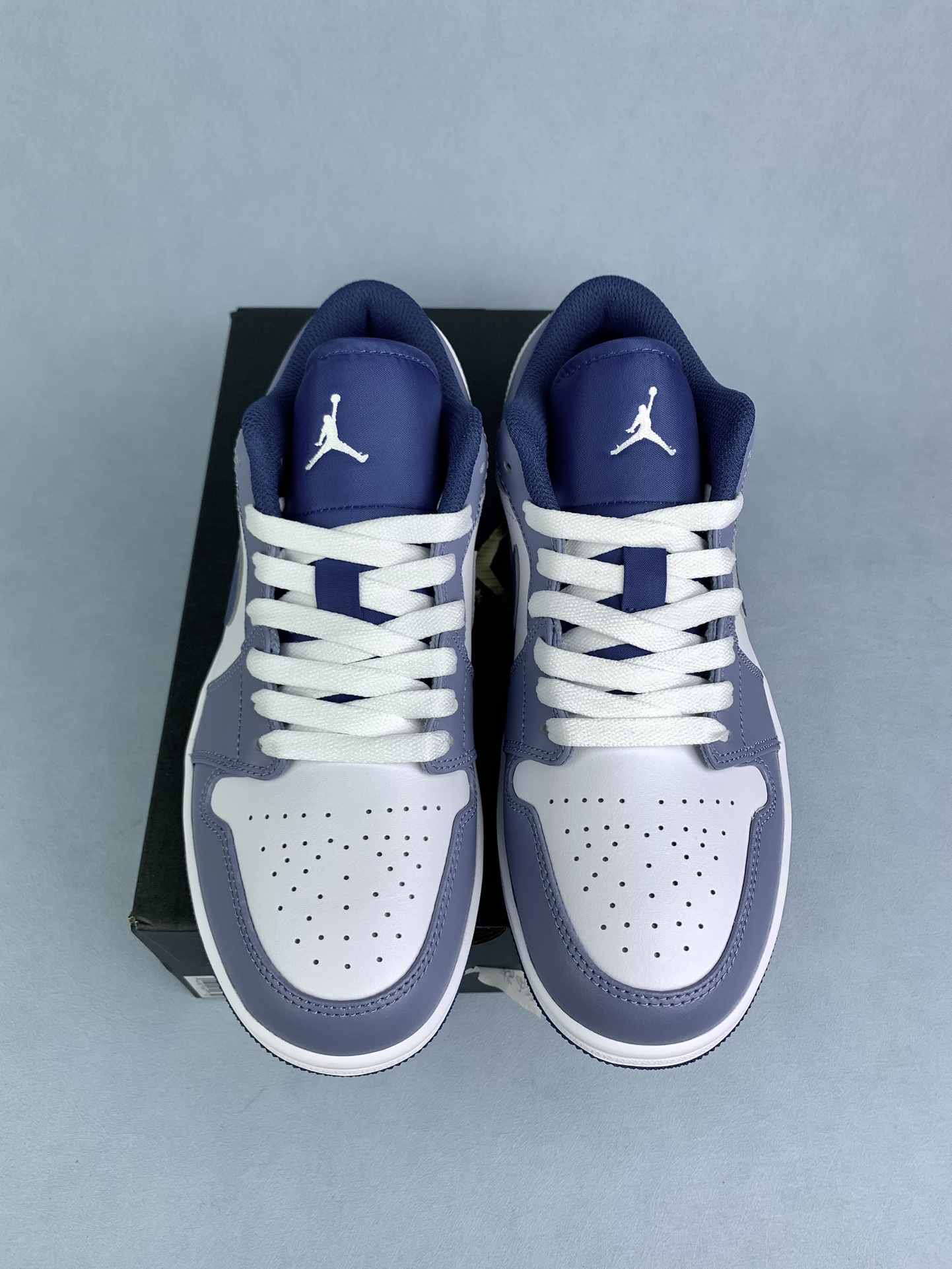 Air Jordan 1 Low 'Midnight Navy' Shoes