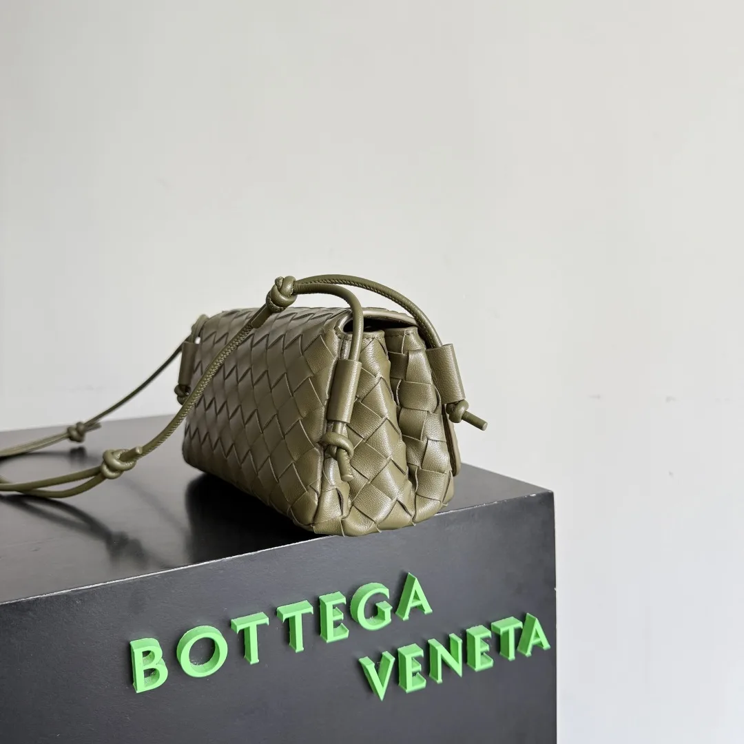 Bottega Veneta Notturno Clutch product photo from LabelPicks