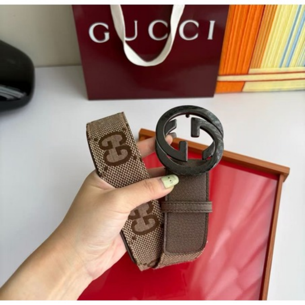 Cinto Masculino Reversível Marrom e Bege com Fivela Circular Preta