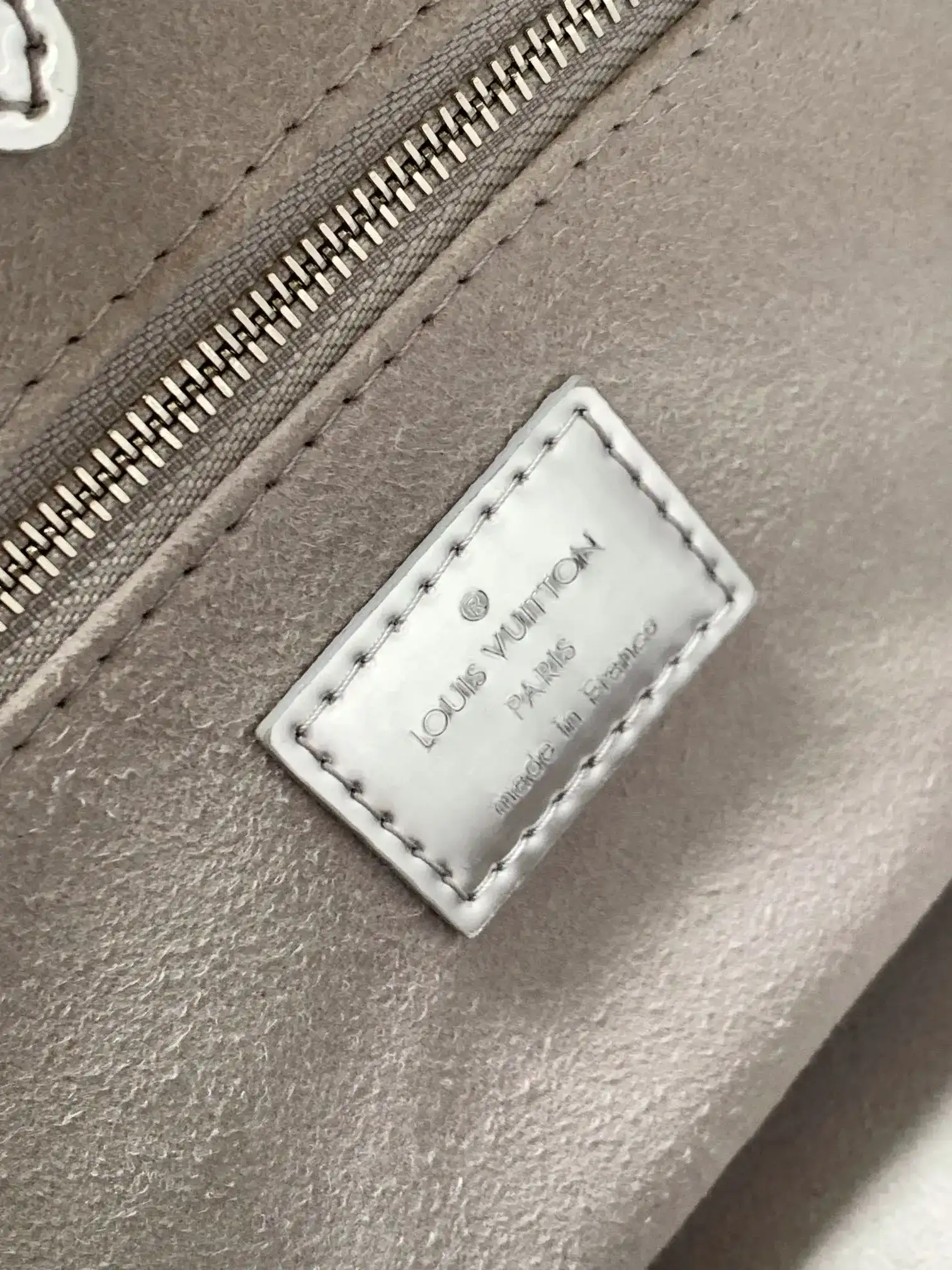 Louis Vuitton Onthego Silver Monogram Canvas Tote Bag product photo from LabelPicks