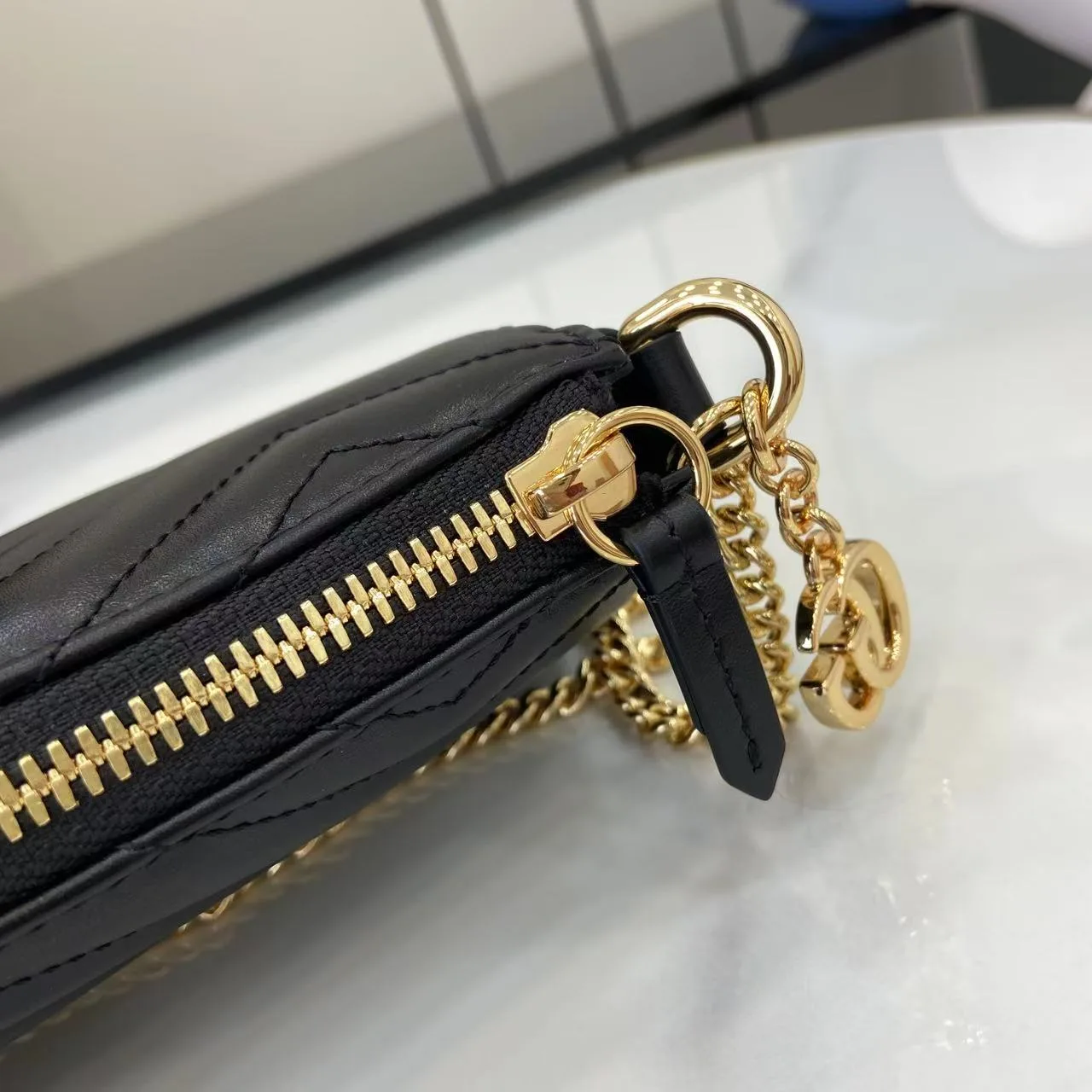 Gucci Black Marmont GG Supreme Canvas Shoulder Bag product photo from LabelPicks