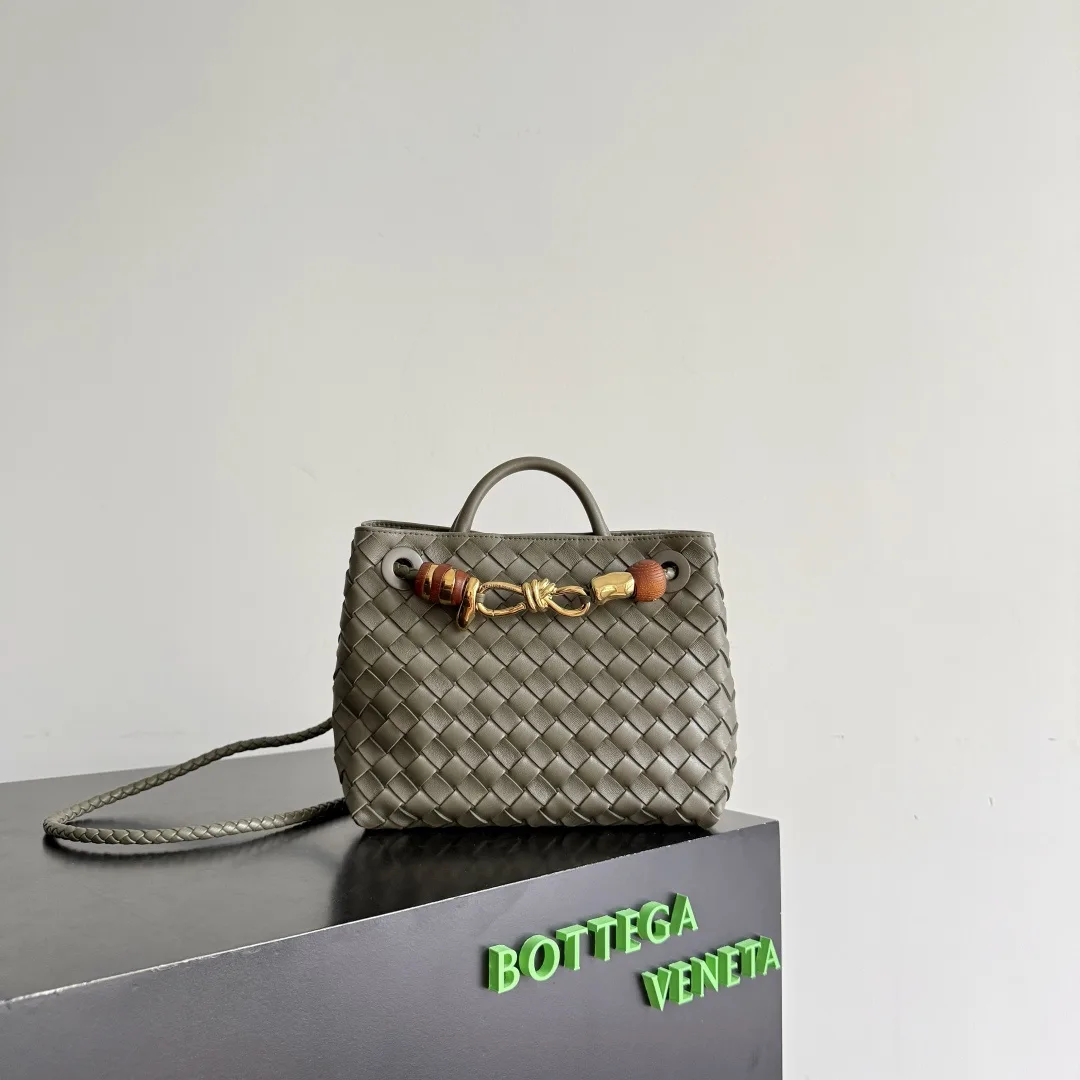 Bottega Veneta Intrecciato Woven Leather Andiamo Top Handle Bag product photo from LabelPicks