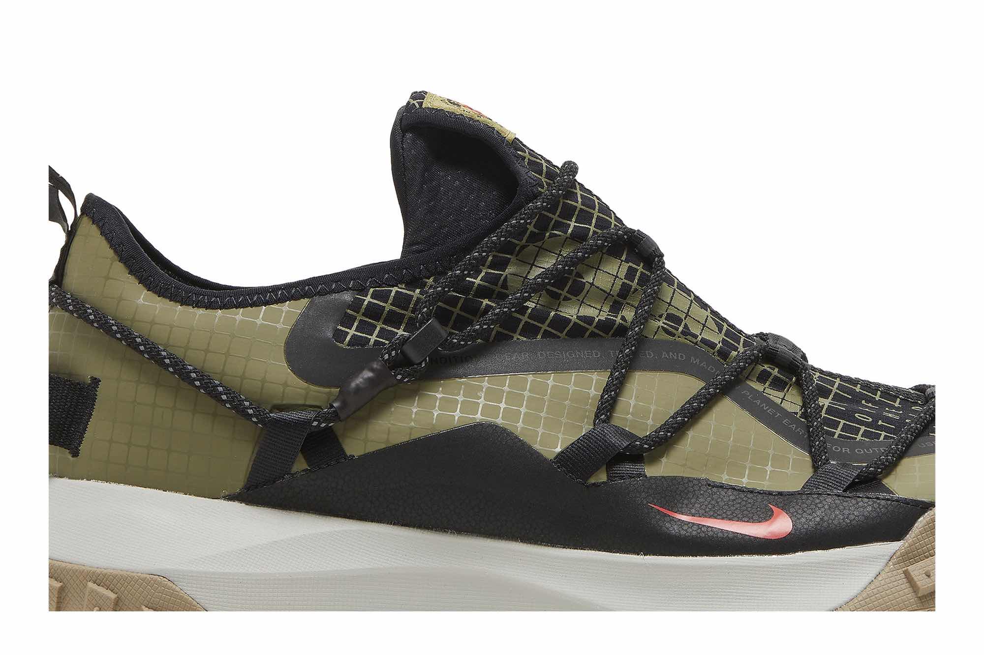 Nike ACG Mountain Fly Low SE ‘Pilgrim’ DO9334-300