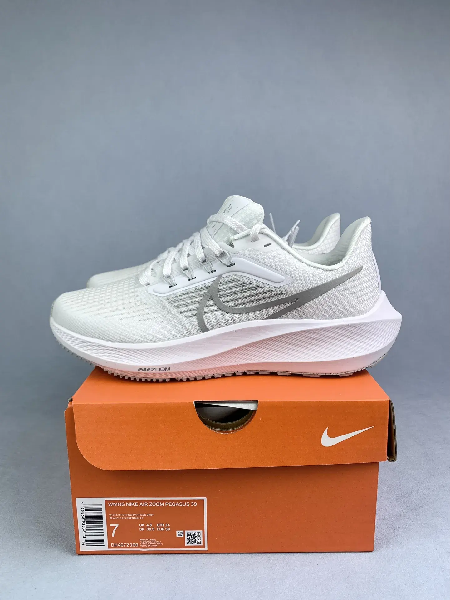 Nike Pegasus 39 Shoes product photo from LabelPicks