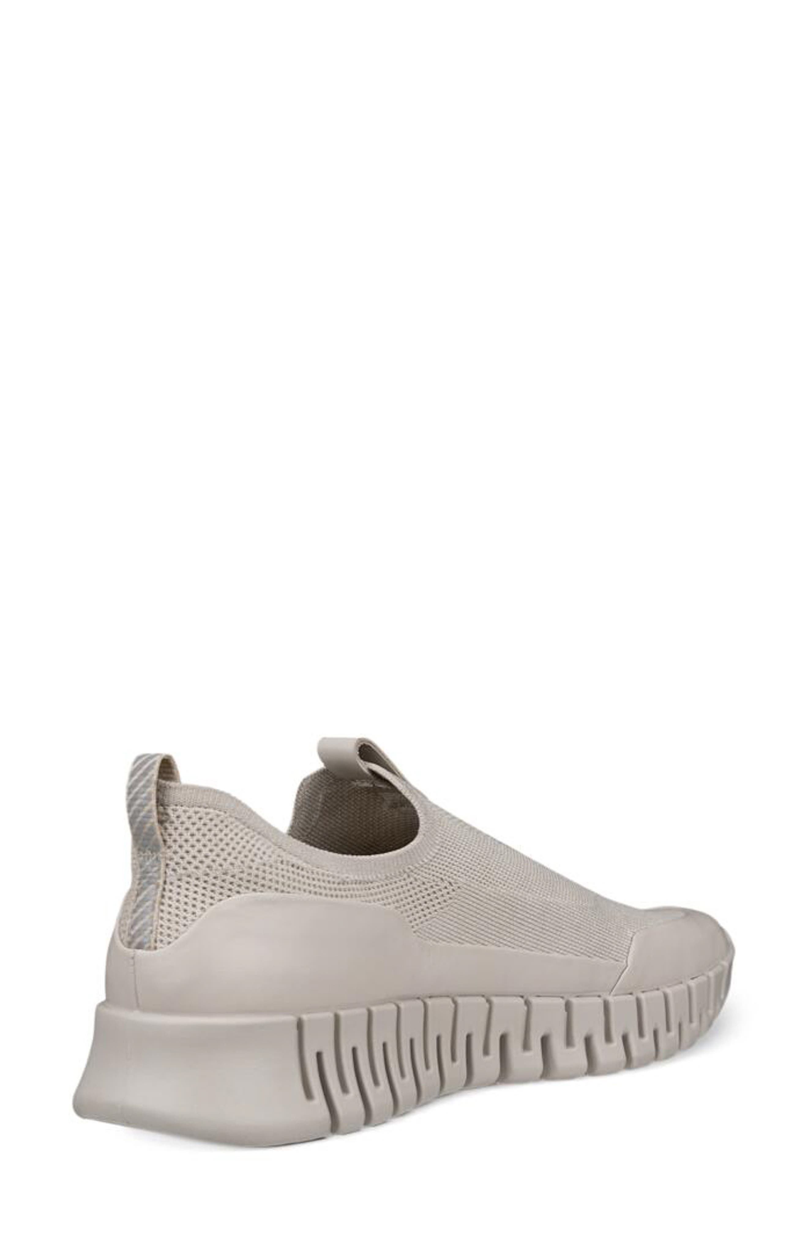 ECCO GRUUV Slip-On Sneaker