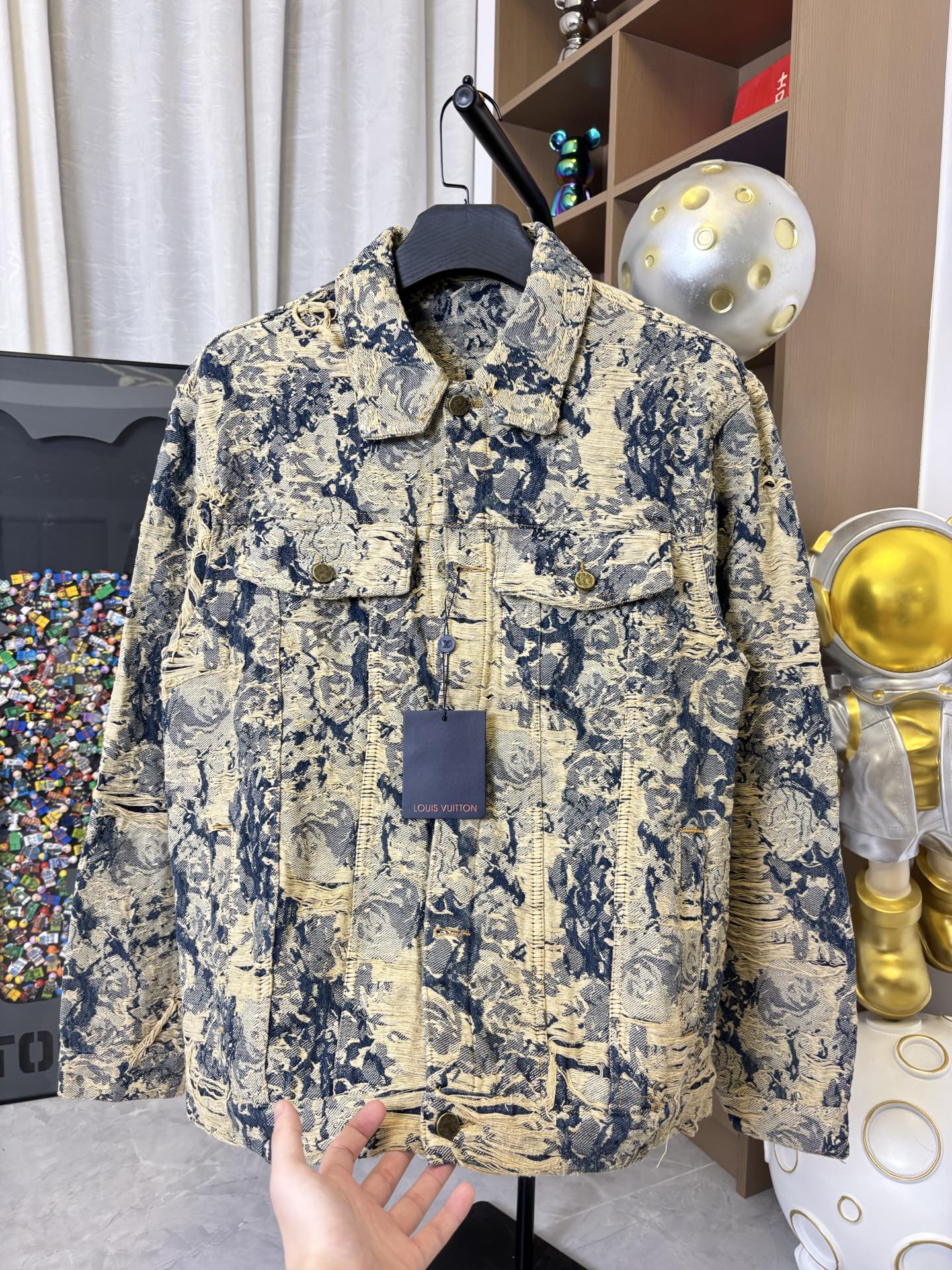 Rose Jacquard Washed Tassel Long Sleeved Denim Jackets
