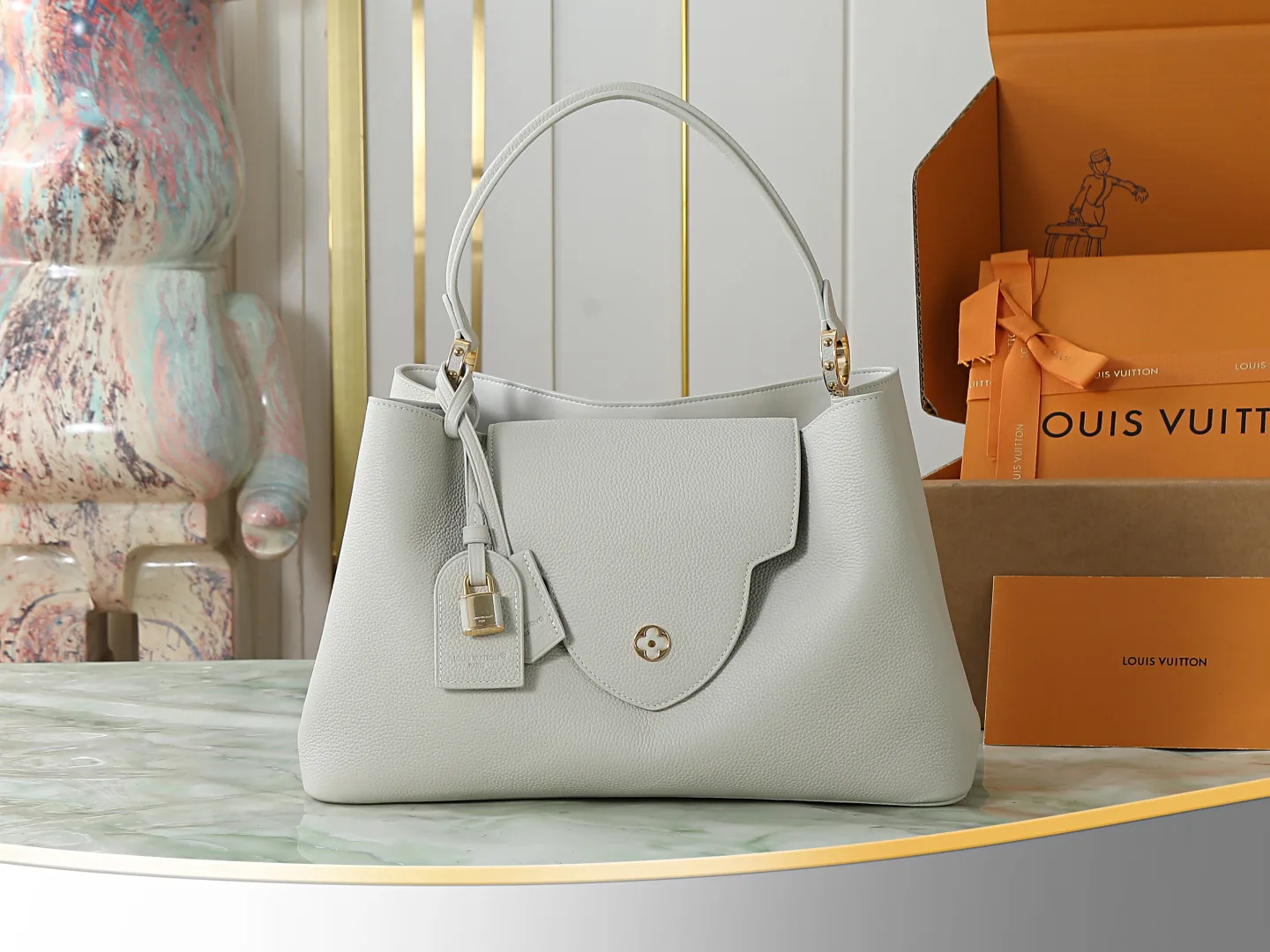 Louis Vuitton Capucines White Calfskin Top Handle Bag product photo from LabelPicks