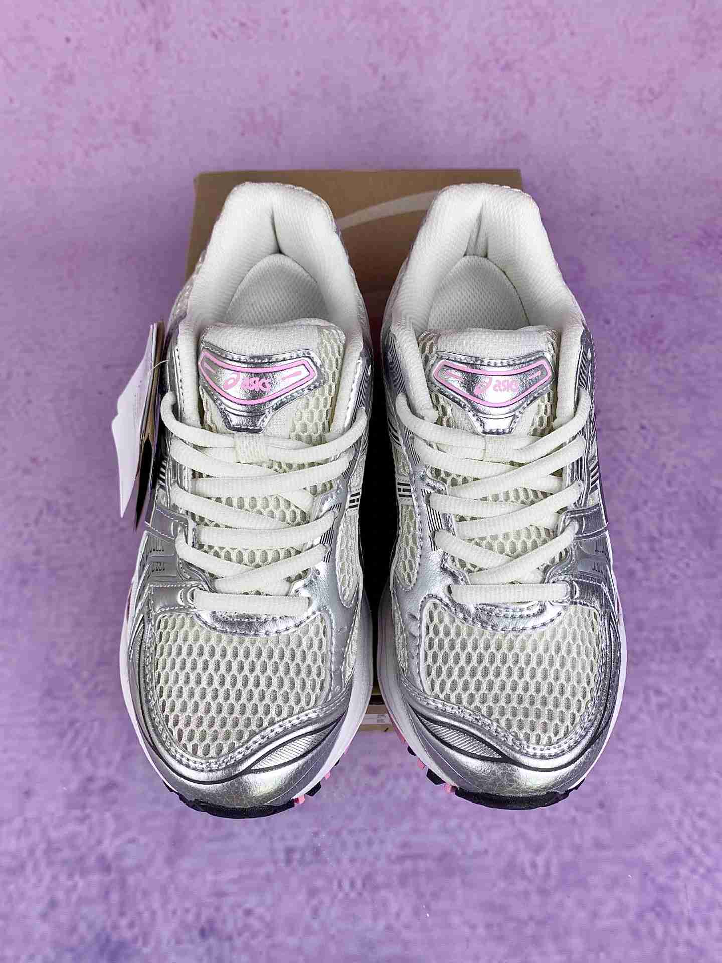 ASICS GEL-KAYANO 14 Sportstyle Shoes