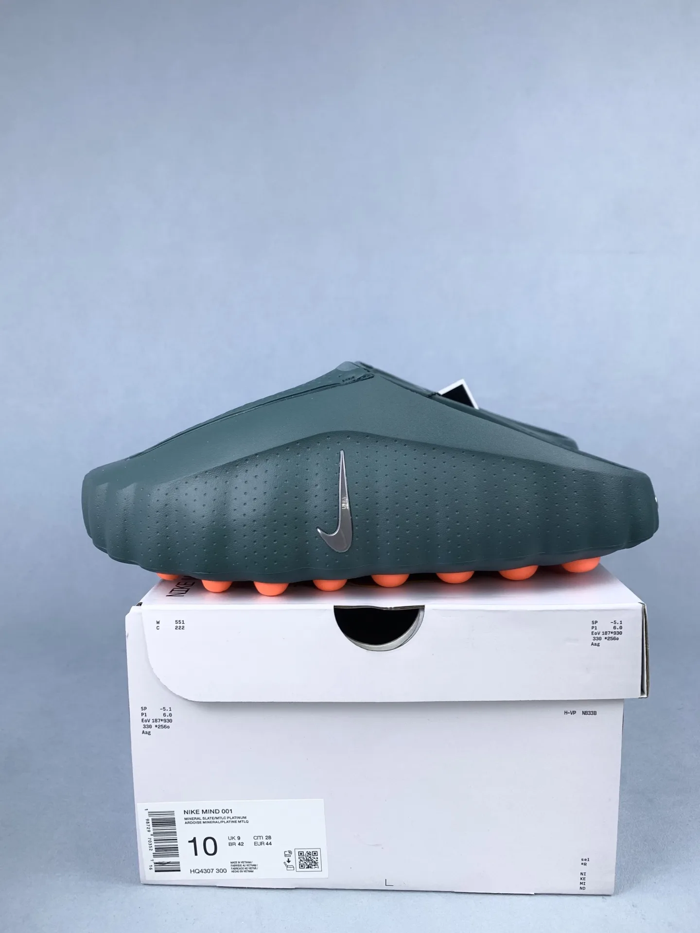 Nike Mind 001 Slides product photo from LabelPicks