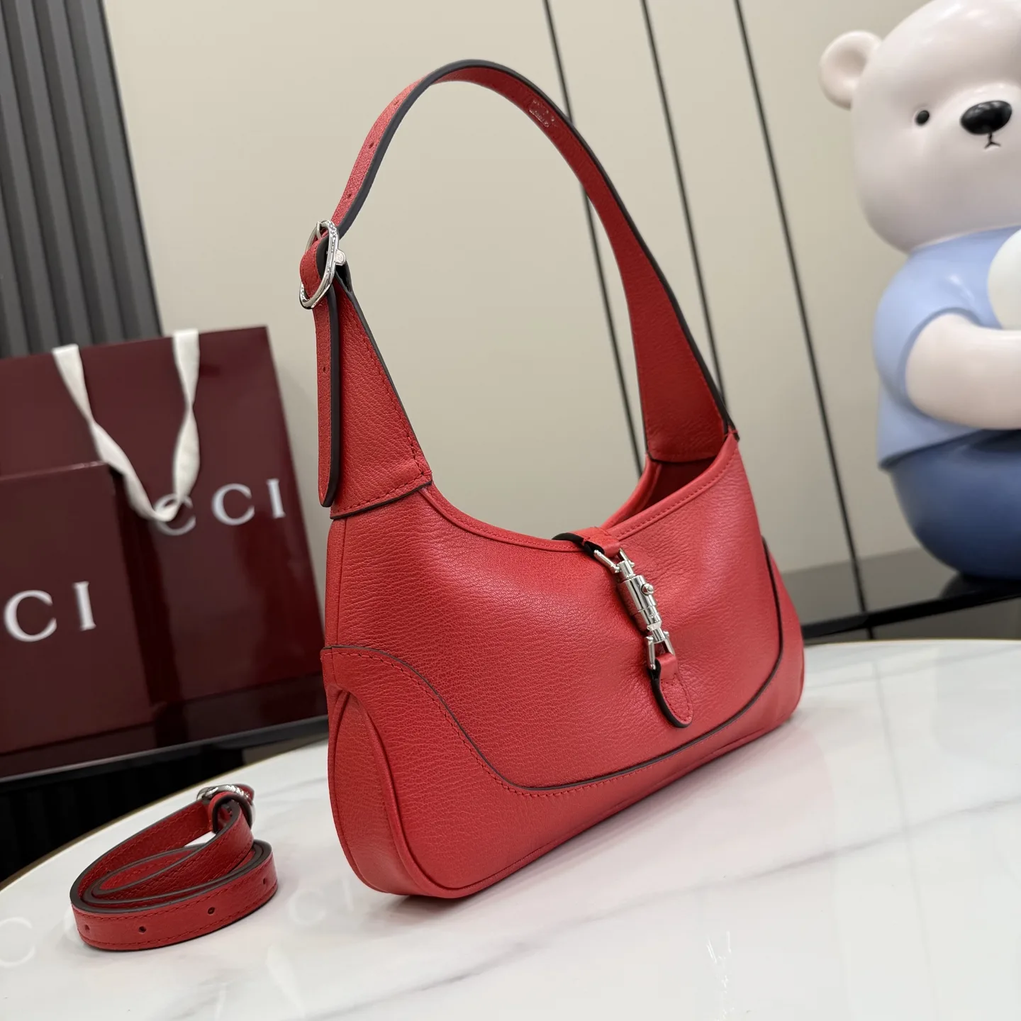 Gucci Red Jackie Grained Leather Shoulder Bag product photo from LabelPicks