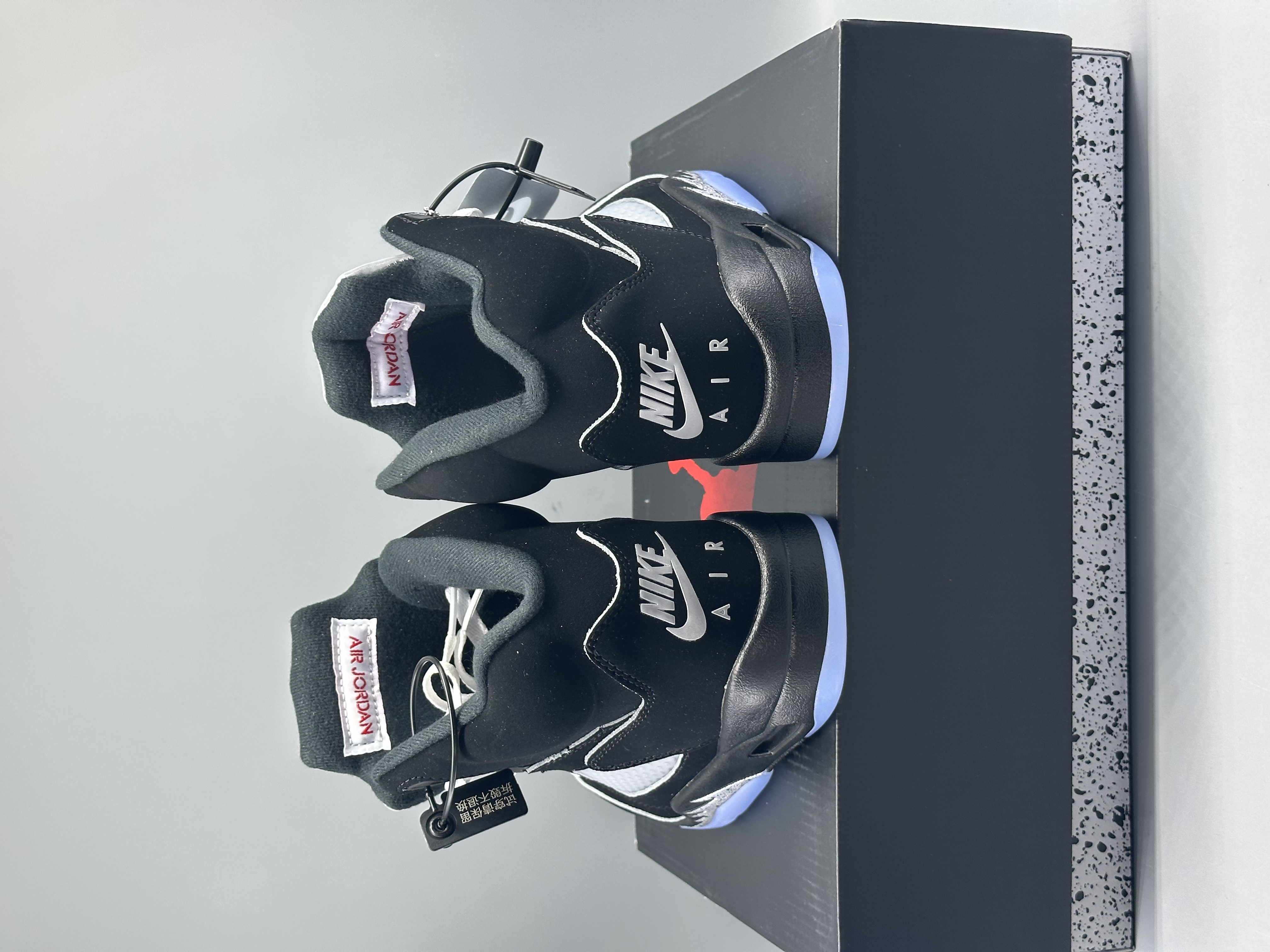 Jordan 5 Retro OG Black Metallic Reimagined