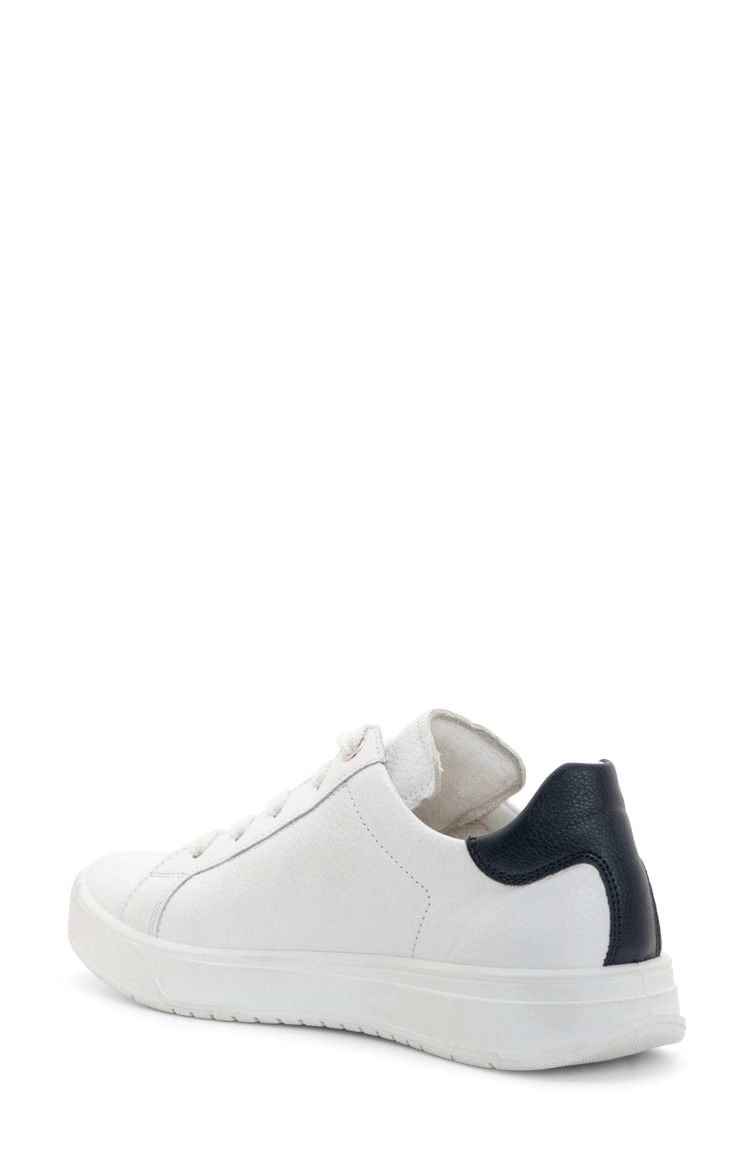 ara Ruby Sneaker