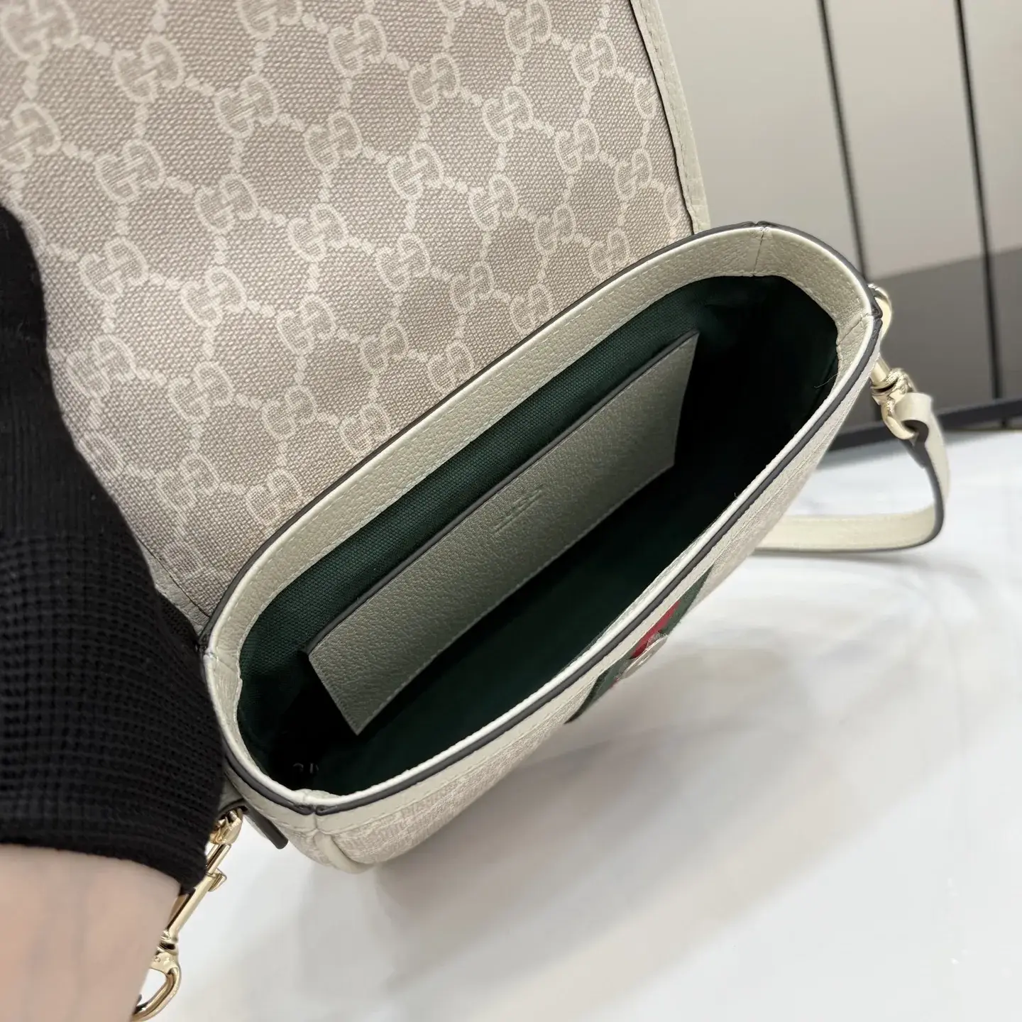 Gucci Ophidia White GG Supreme Canvas Crossbody Bag product photo from LabelPicks