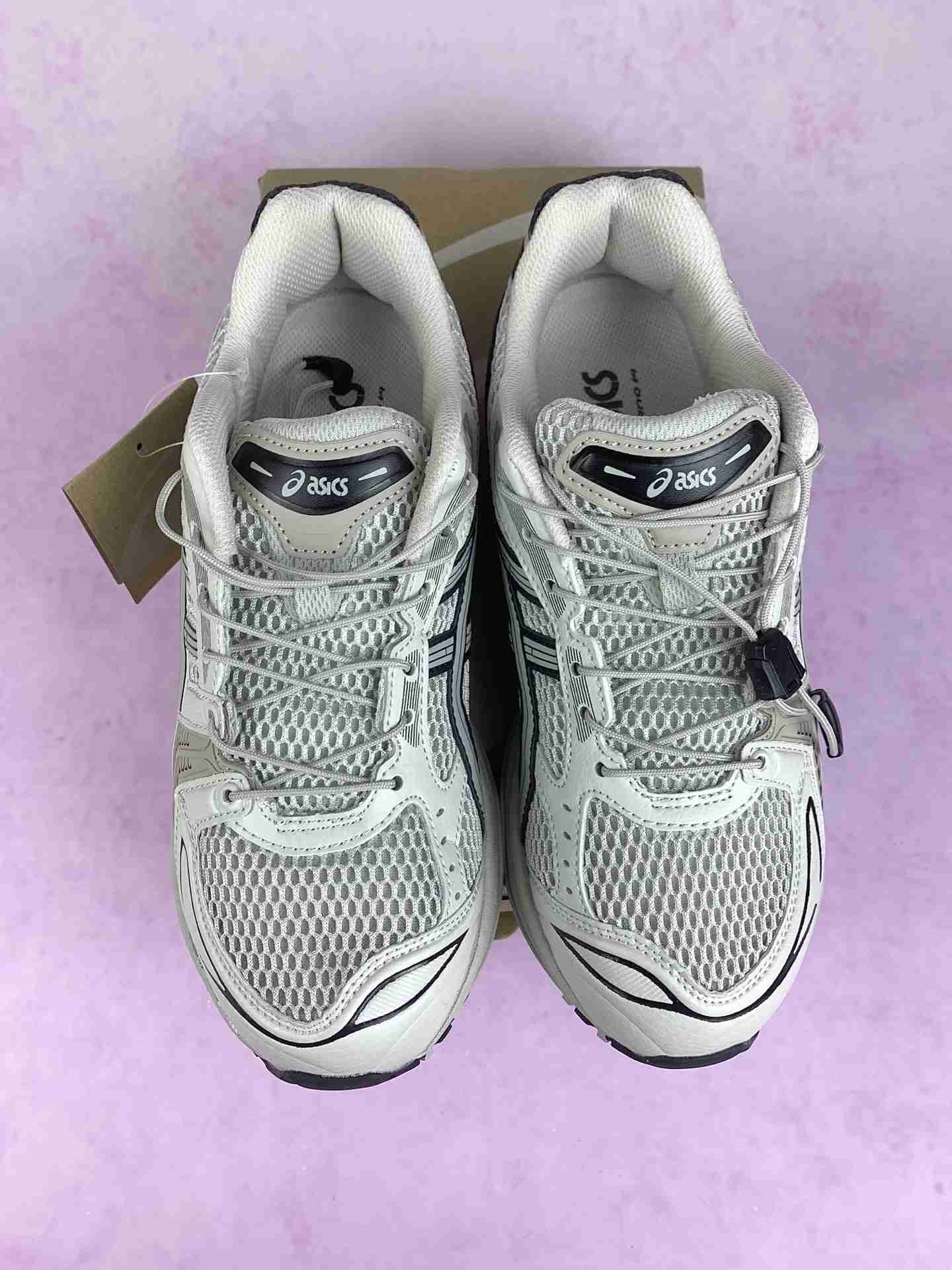 ASICS GEL-KAYANO 14 Sportstyle Shoes