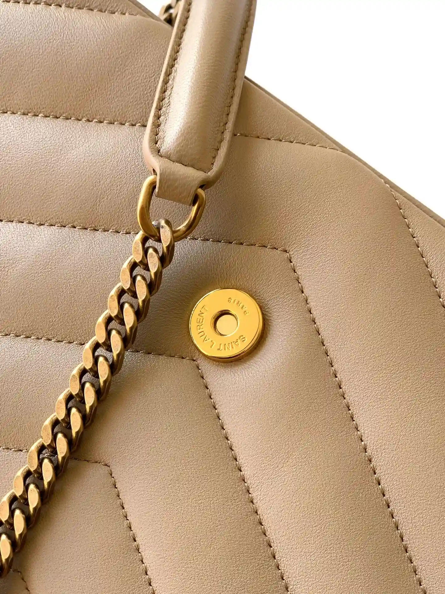 Saint Laurent Loulou Beige Lambskin Shoulder Bag product photo from LabelPicks
