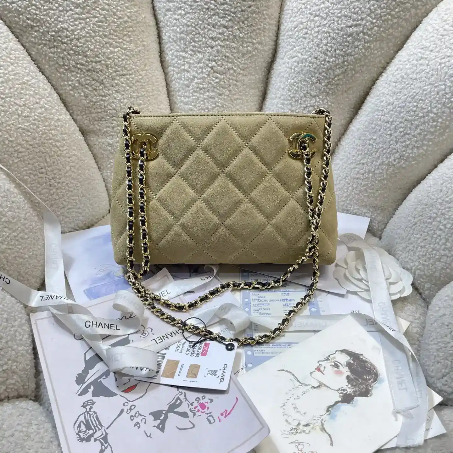 Chanel Gold Lambskin Tote Bag product photo from LabelPicks