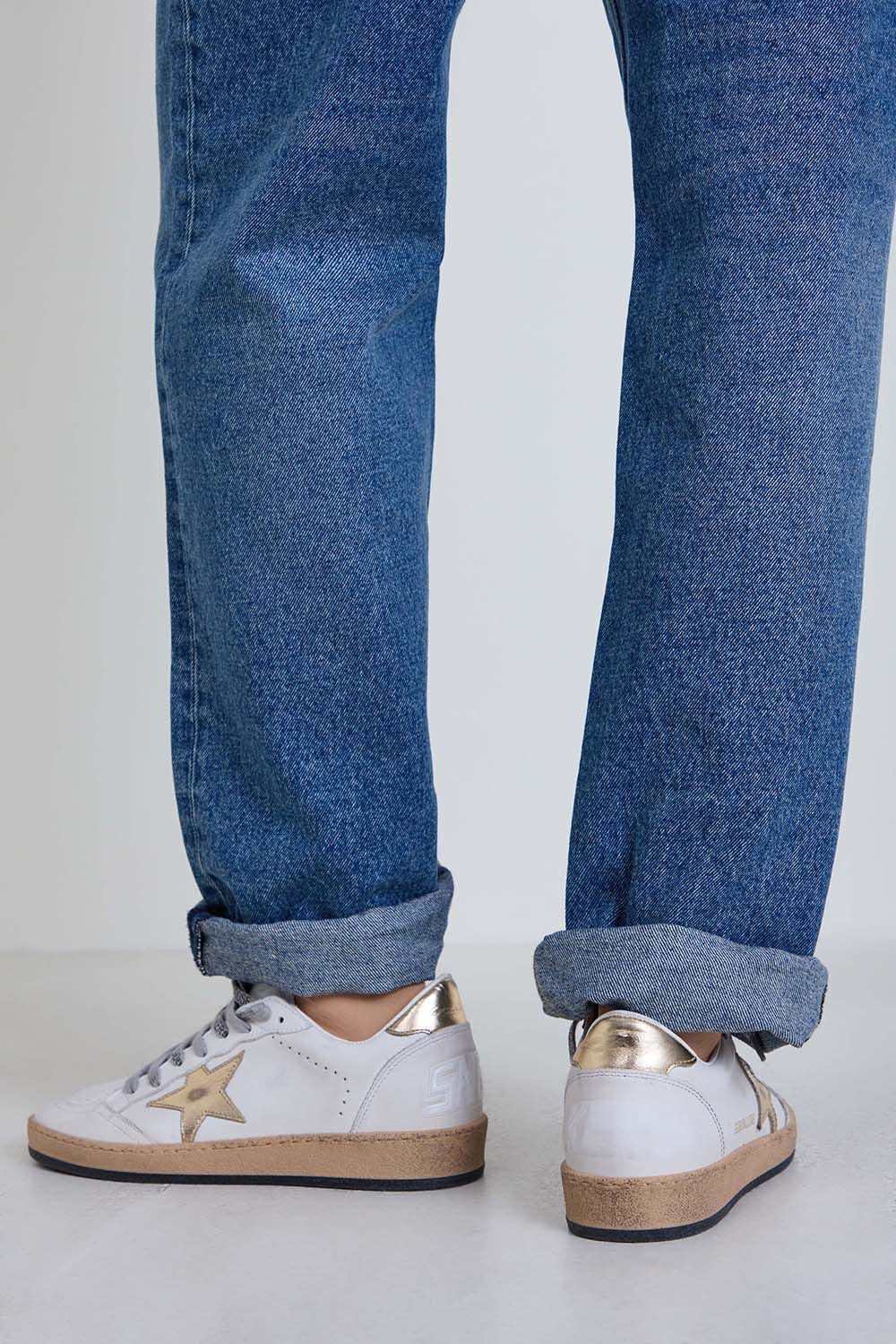 GOLDEN GOOSE נעלי סניקרס בולסטאר