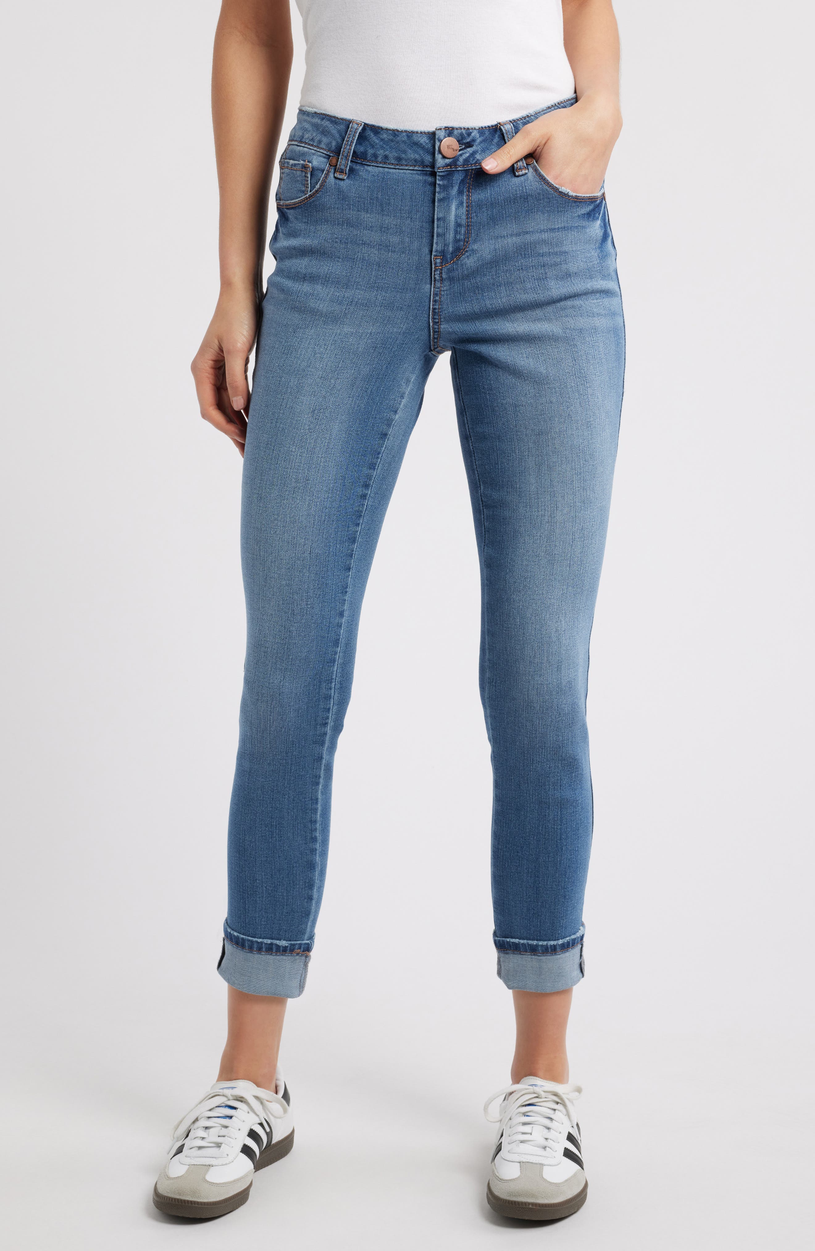 1822 Denim