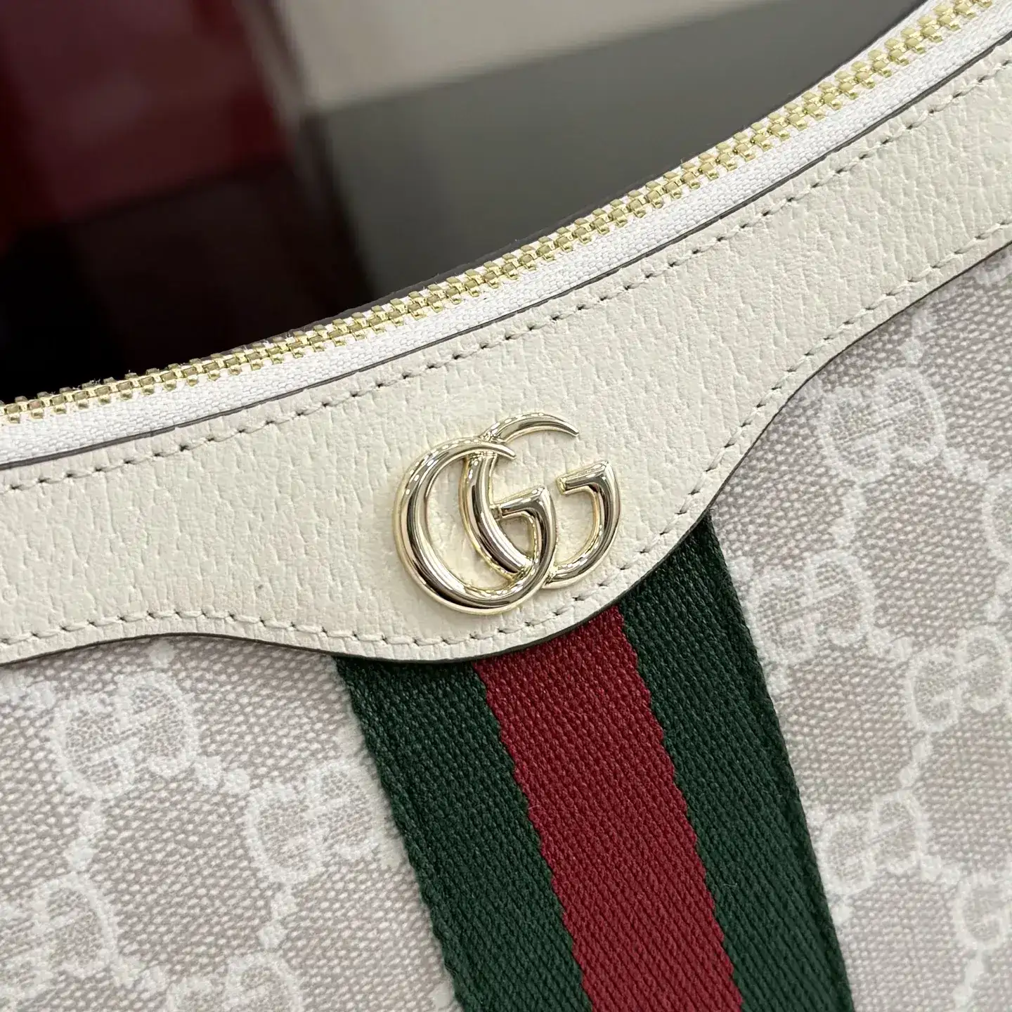 Gucci Ophidia White GG Supreme Canvas Shoulder Bag product photo from LabelPicks