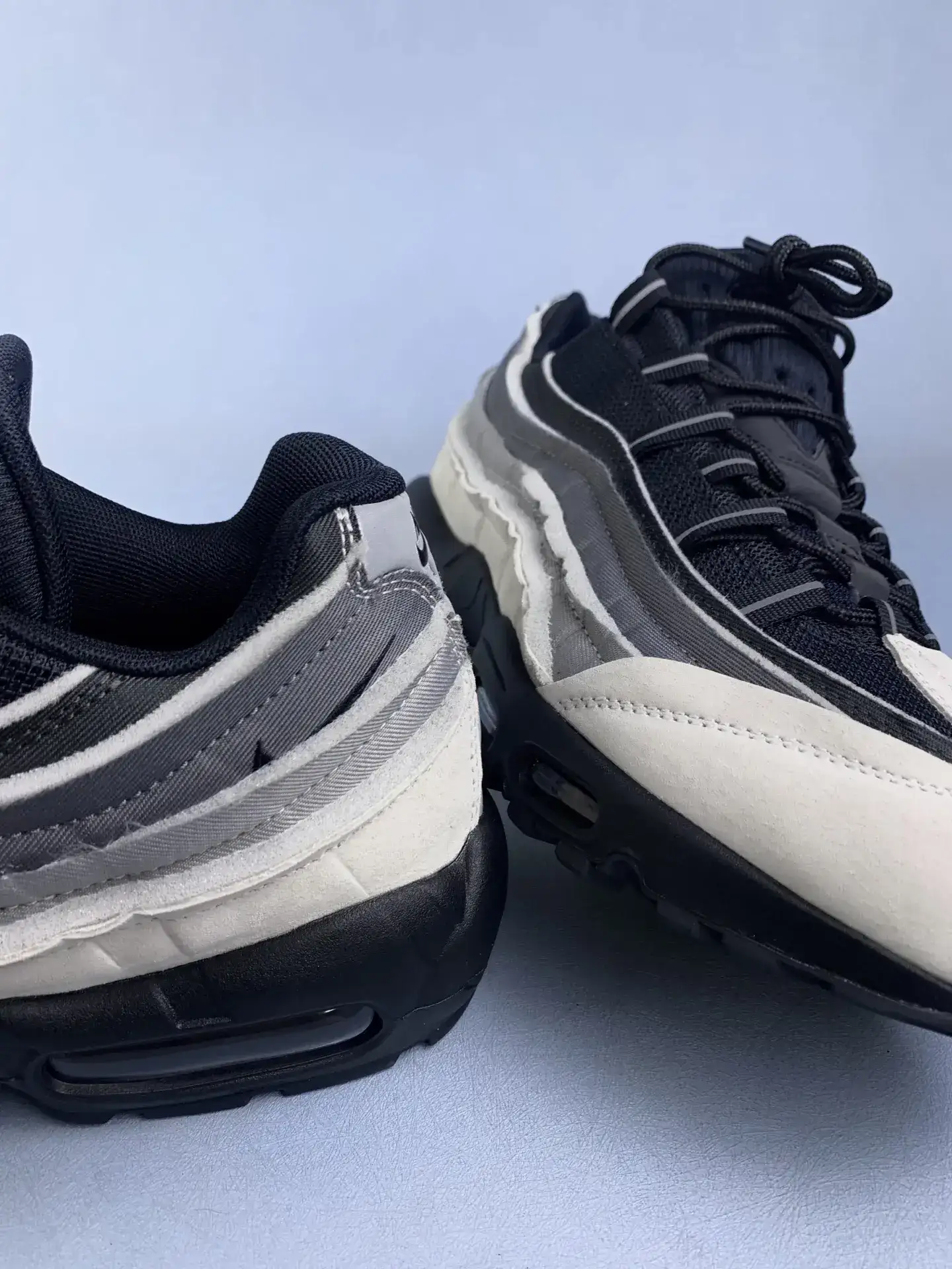 Comme des Garçons x Nike Air Max 95 “Grey” - White/Dark Charcoal/Light Graphite/Black product photo from LabelPicks