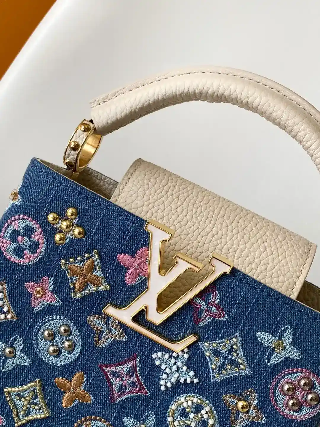 Louis Vuitton Capucines Calfskin Top Handle Bag product photo from LabelPicks