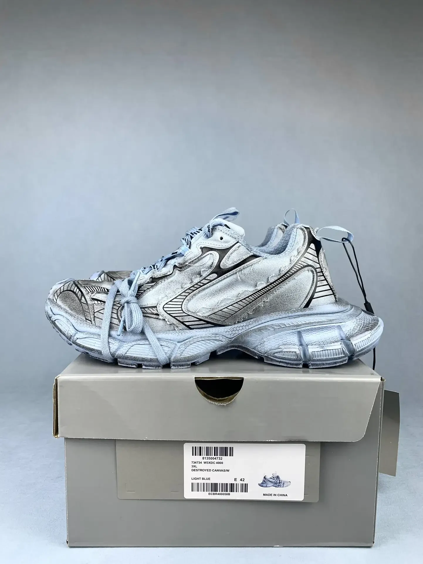 3XL Sneaker in Light Blue product photo from LabelPicks