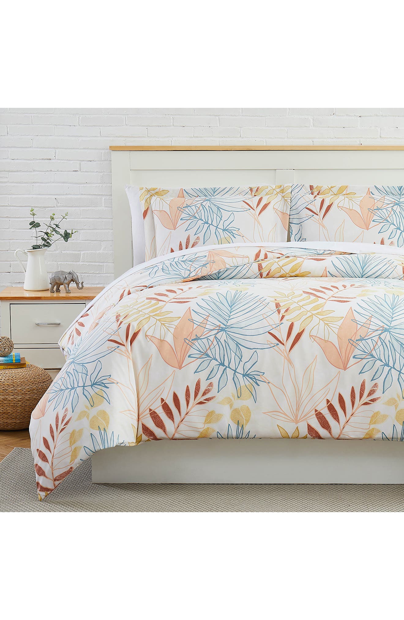 SOUTHSHORE FINE LINENS Tropic Leaf Oversized Comforter Set