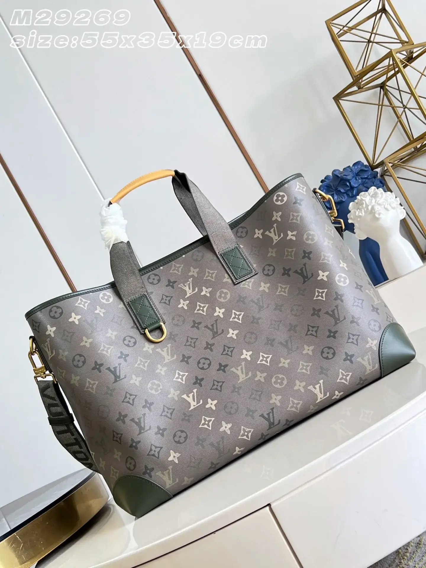 Louis Vuitton Monogram Canvas Tote Bag product photo from LabelPicks