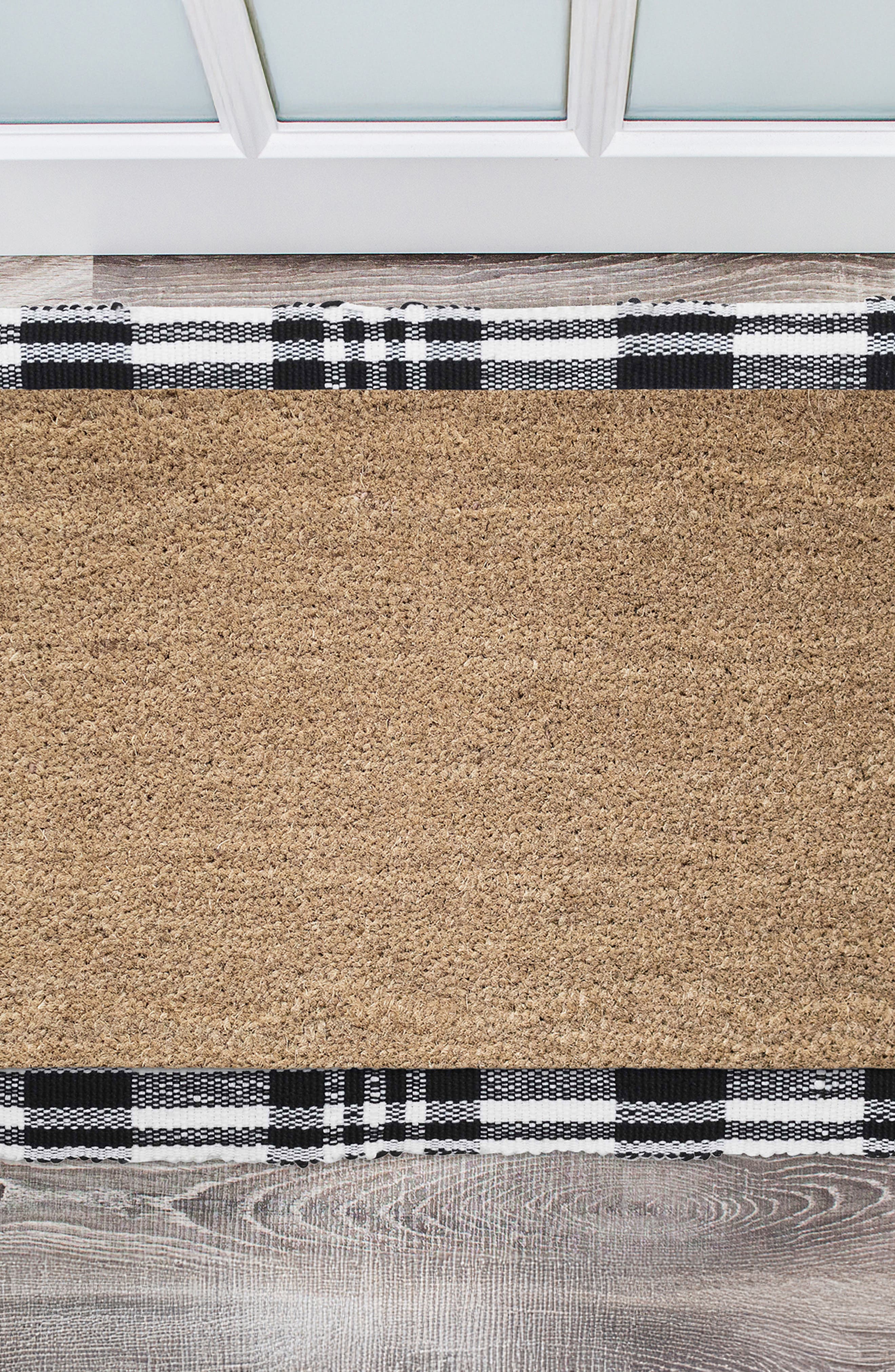 VCNY HOME Plaid Accent Rug