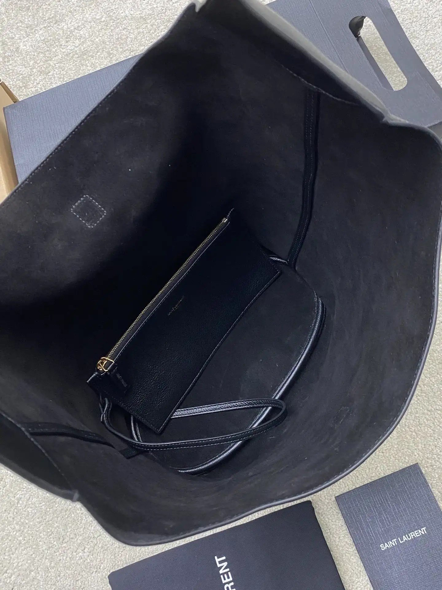Saint Laurent Black Le 5 A 7 Grained Leather Hobo Bag product photo from LabelPicks
