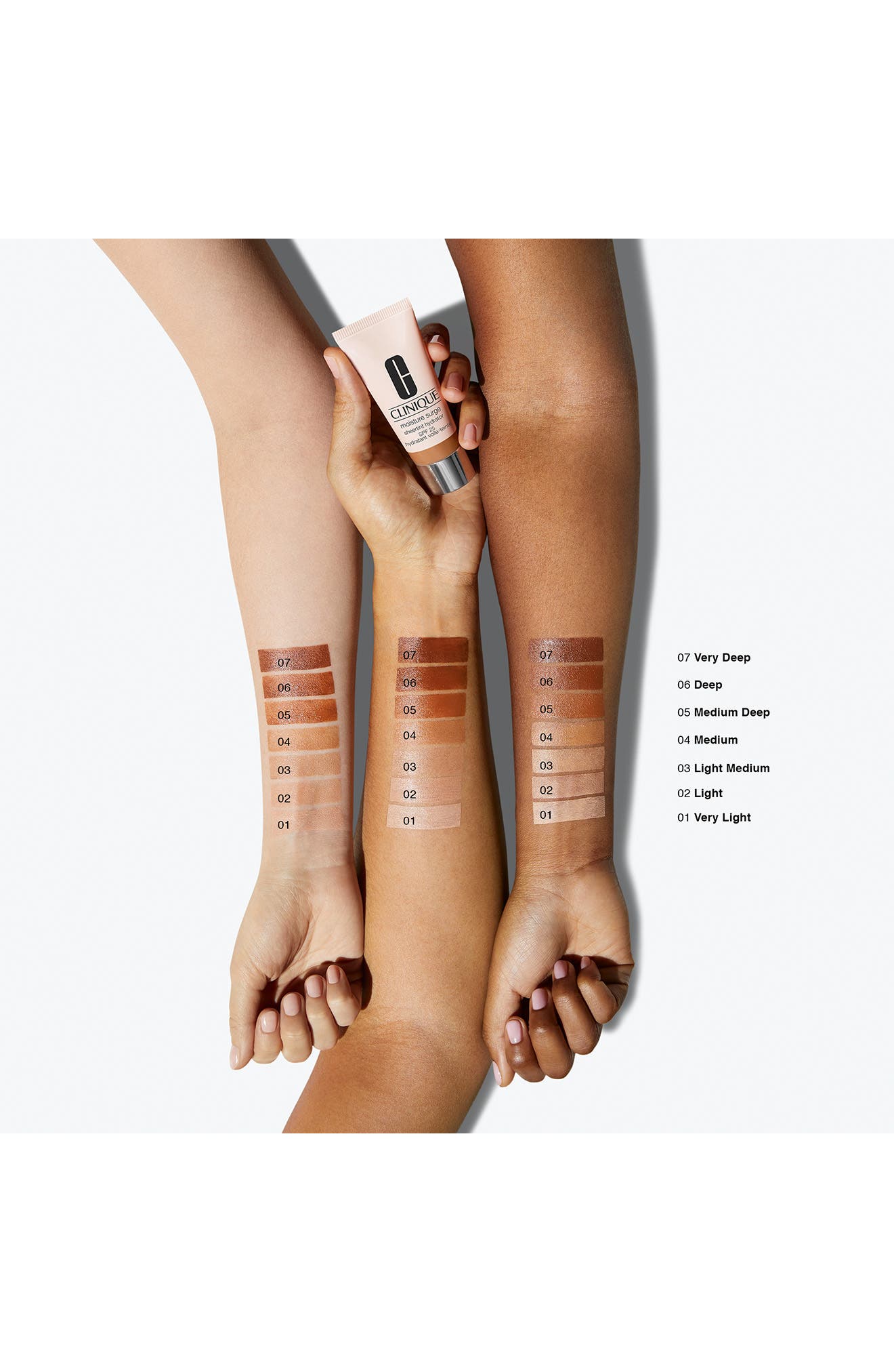 Clinique Moisture Surge™ Sheertint Hydrator Broad Spectrum SPF 25 Tinted Moisturizer