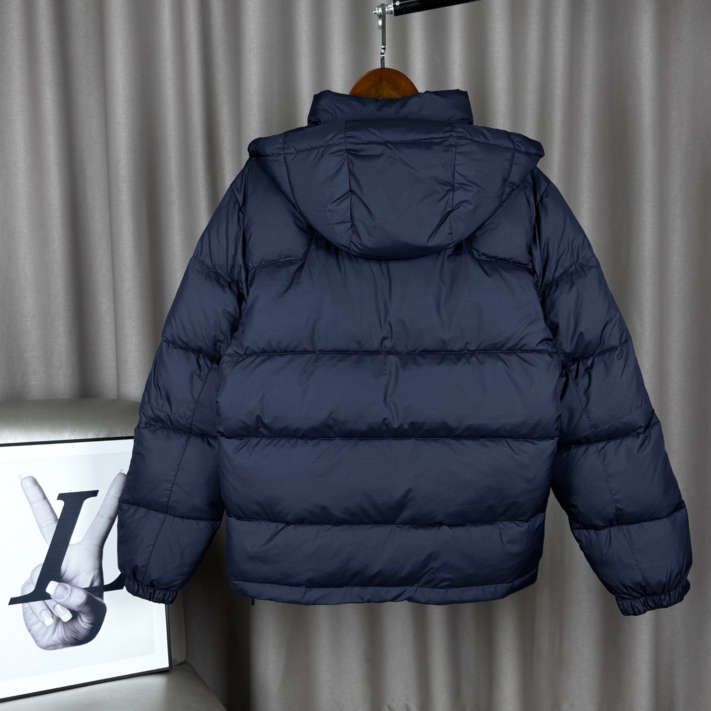 2025 latest trend warm comfortable mountaineering skiing windproof down jacket 0916