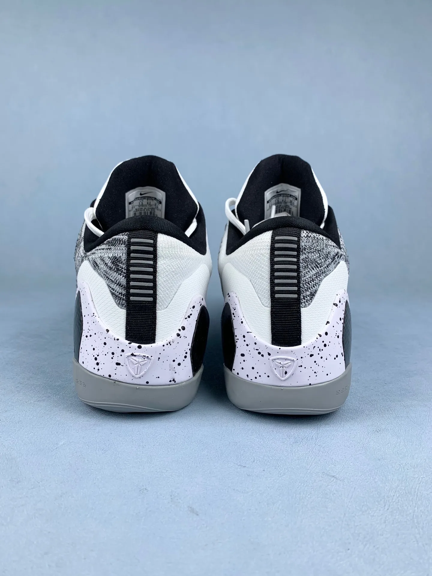 Nike Kobe IX Elite Low 'Beethoven' Shoes product photo from LabelPicks