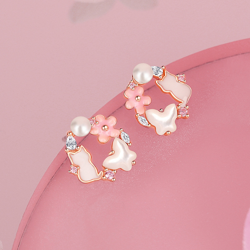 Original floral wreath cat earrings, sterling silver, summer geometric style, forest-themed, butterfly and pearl earrings, cute and girly accessories