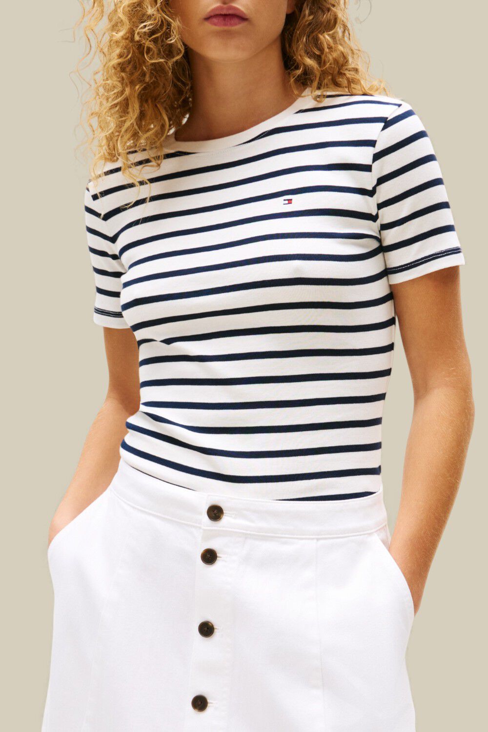 TOMMY HILFIGER חולצת טי סלים פיט