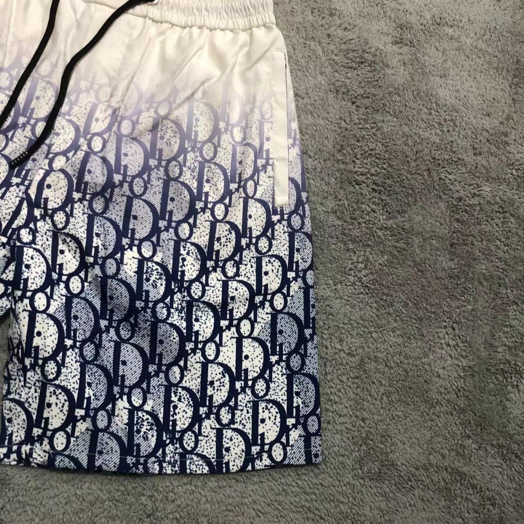 Gradient color casual beach shorts