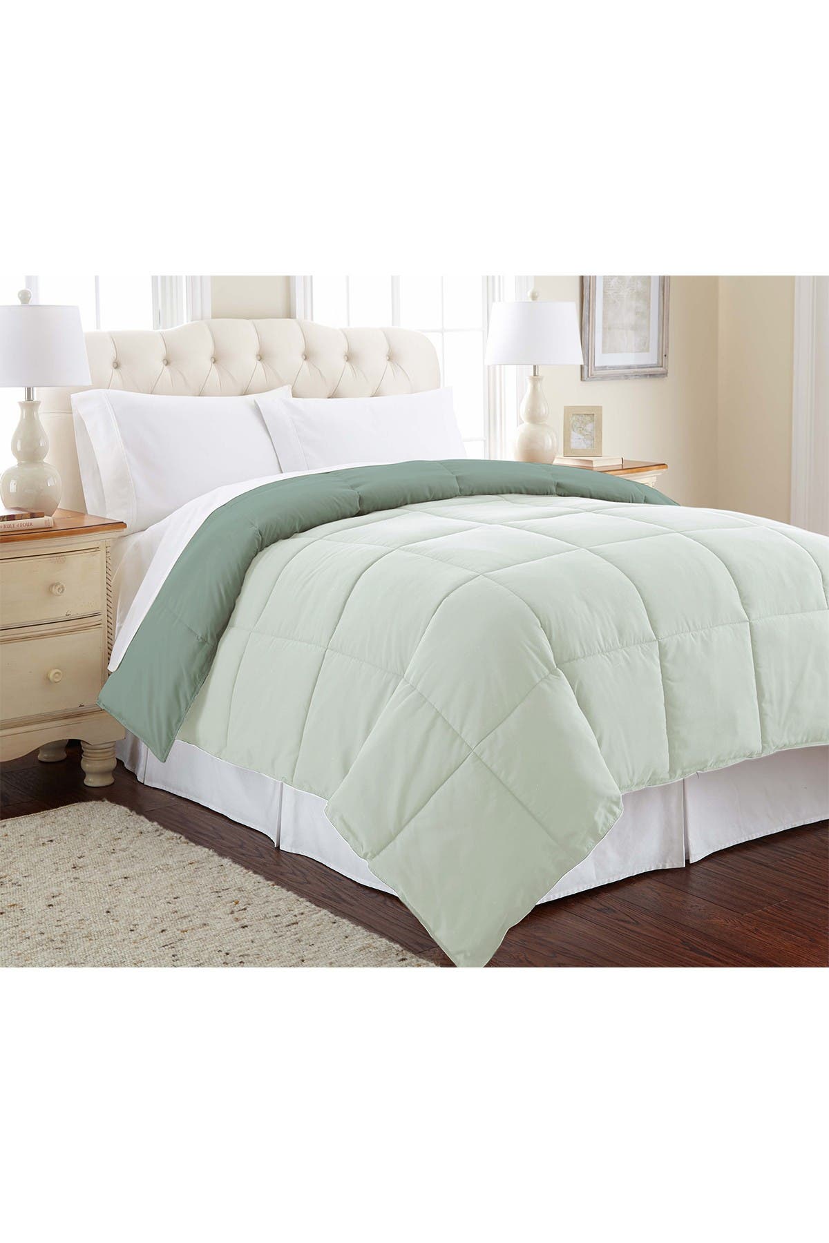 Modern Threads Down Alternative Reversible Comforter - Ivory/Sage - King