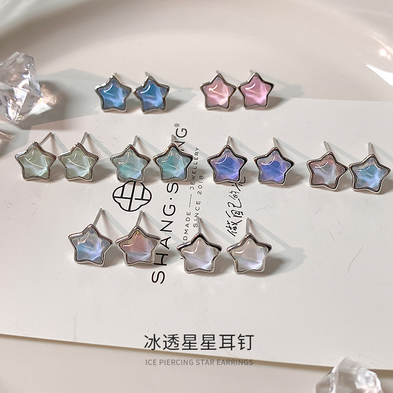 925 sterling silver star earrings for women, dreamy and fresh, ins-style pentagram silver needle earrings, compact and popular summer earrings