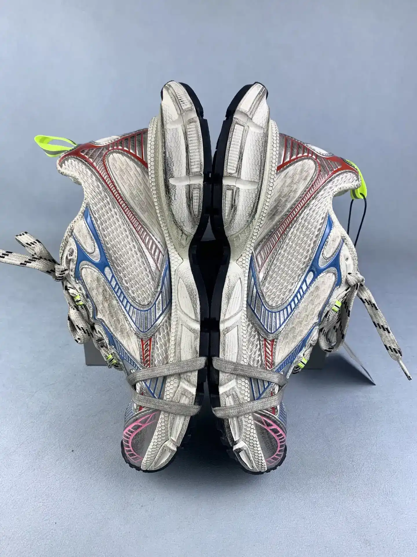 3XL Sneaker in White/Red/Blue product photo from LabelPicks