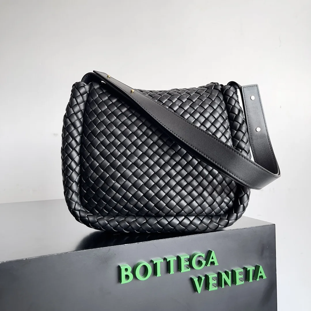 Bottega Veneta Intrecciato Woven Leather Cabat Shoulder Bag product photo from LabelPicks