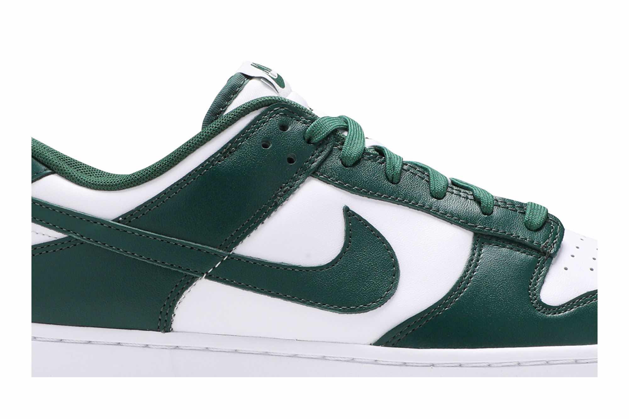 Nike Dunk Low ‘Michigan State’ DD1391-101