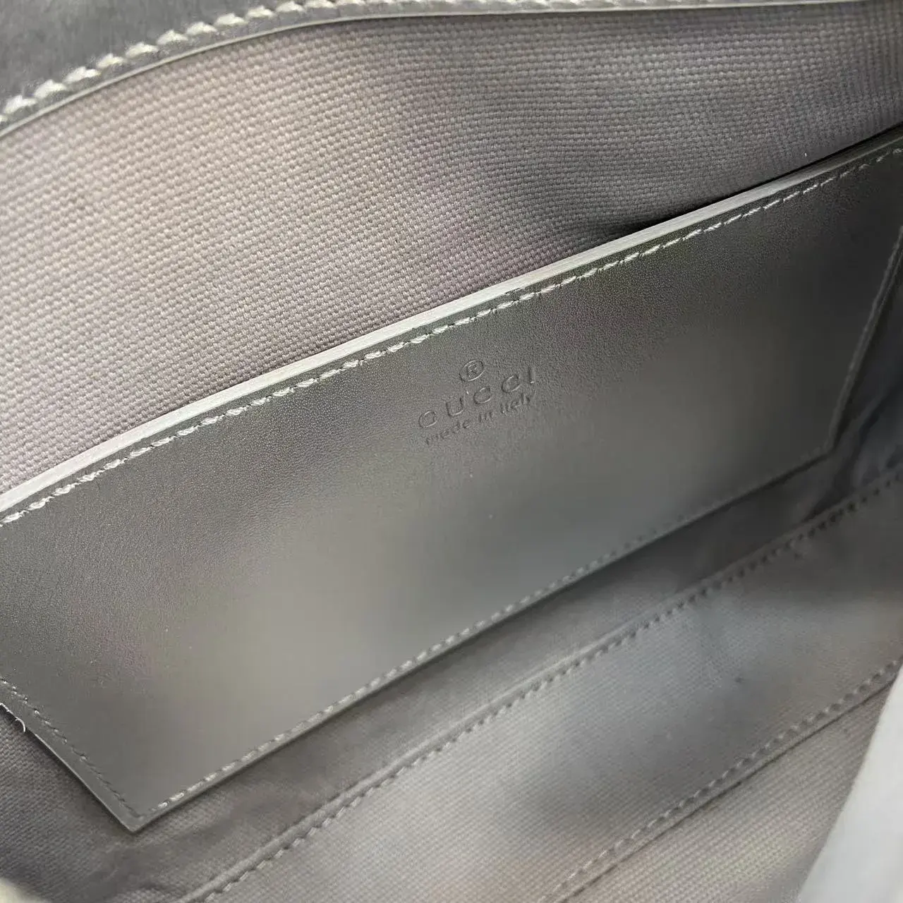 Gucci Polished Shoulder Bag product photo from LabelPicks