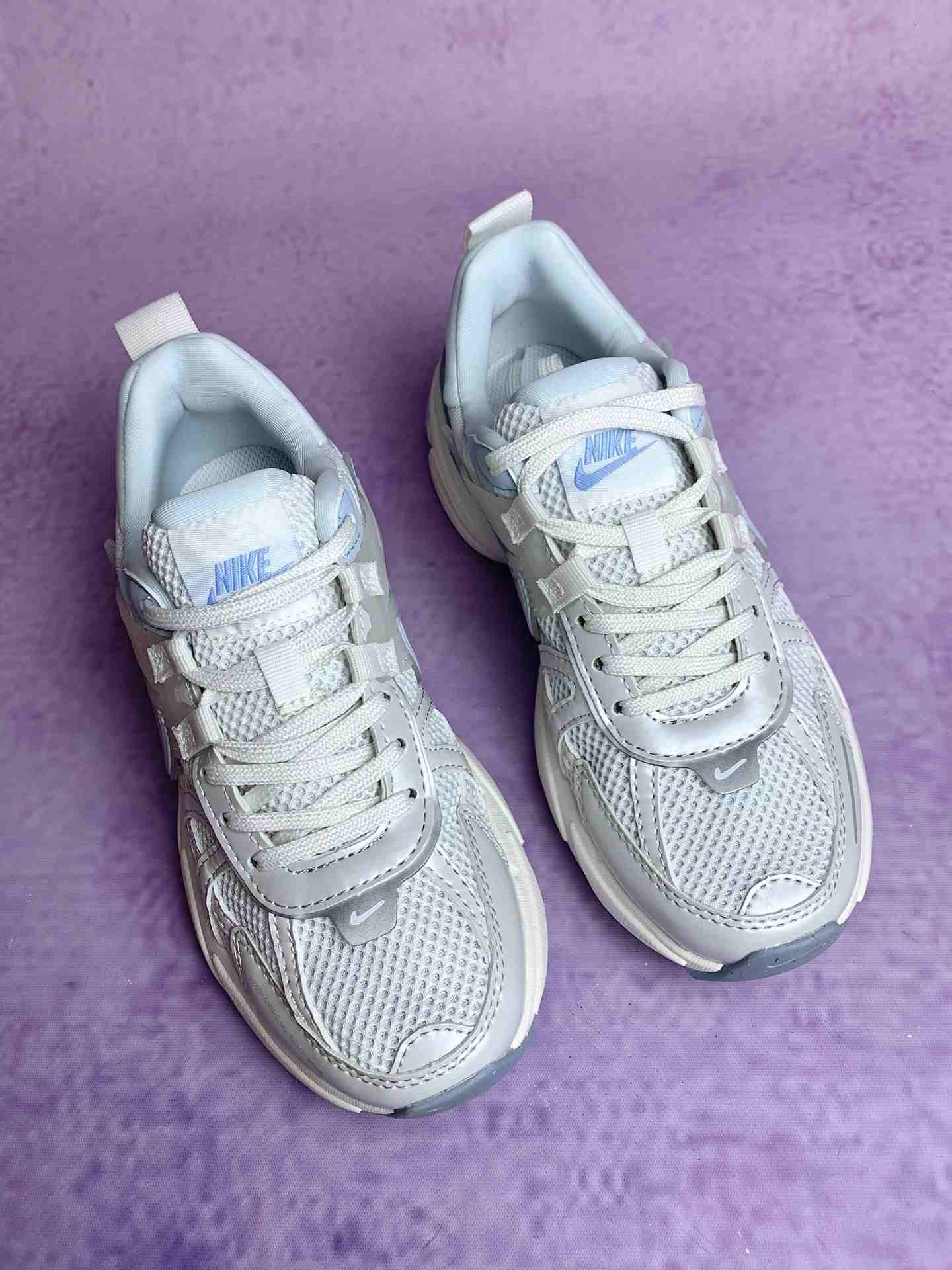 Nike V2K Run Shoes