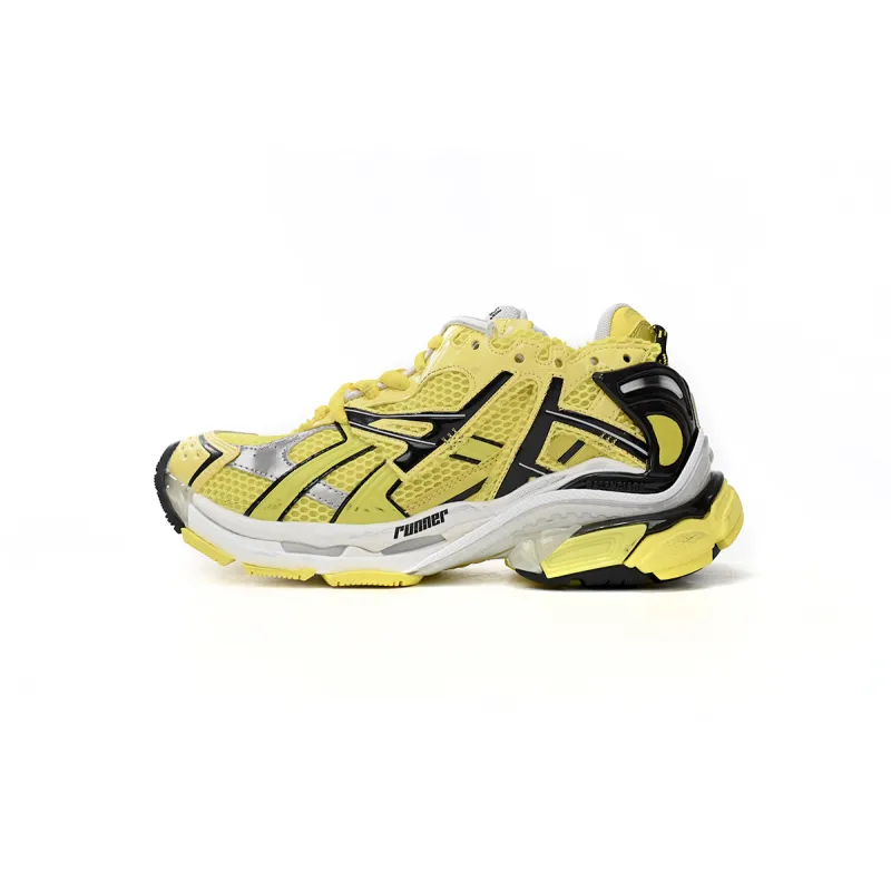 Balenciaga Runner Black Yellow 677402 W2RD3 0510