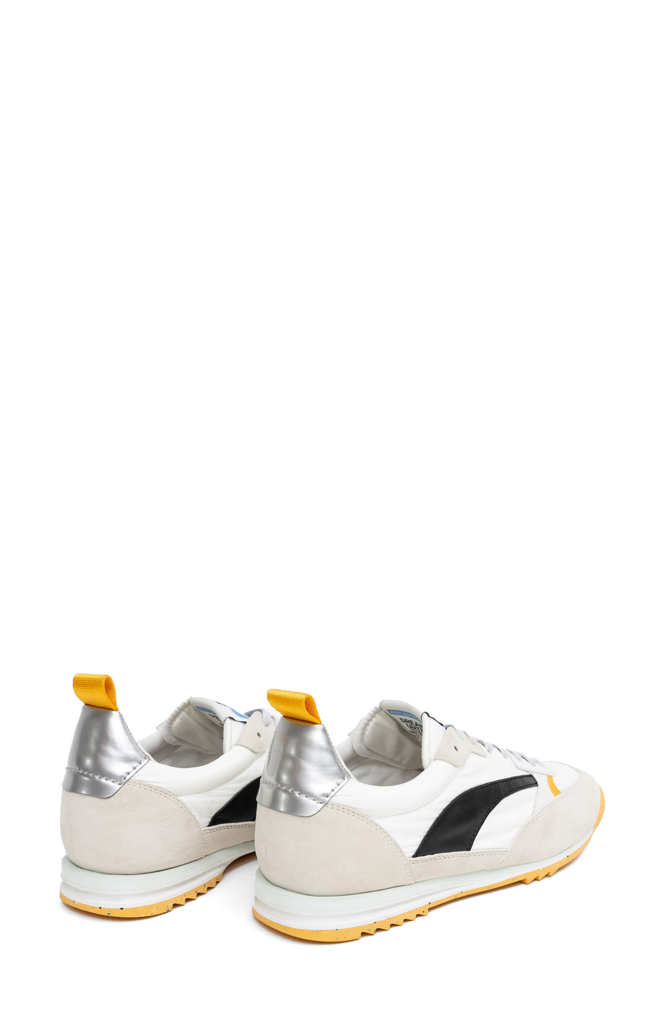 Oncept Montreal Low Top Sneaker