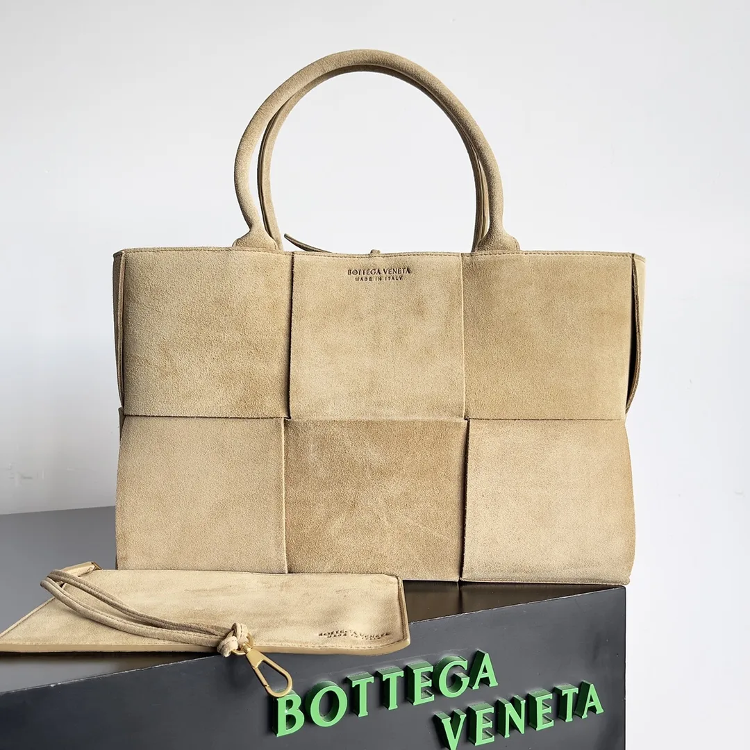 Bottega Veneta Intrecciato Woven Leather Tote Bag product photo from LabelPicks